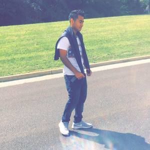 Meet your Posher, Jose steven